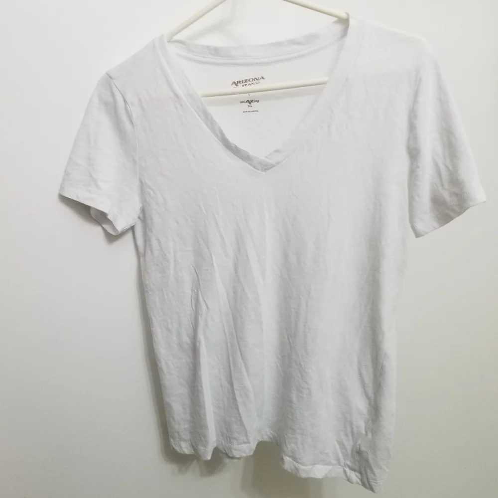 VGUC white Arizona cotton/poly shirt - Picture 1 of 4